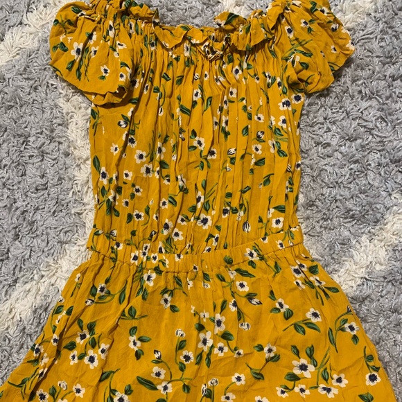 Floral off the shoulder short romper - Picture 1 of 1